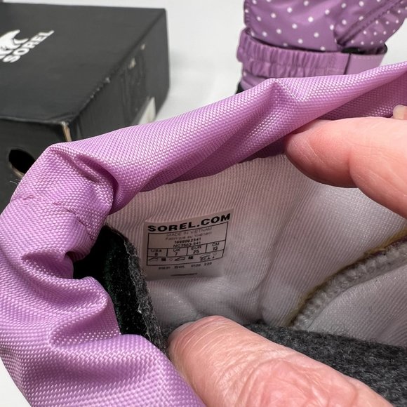 Sorel Childrens Flurry Print Boot Size 8 Kids Violet Haze Polka Dot NEW in BOX! - Picture 7 of 9